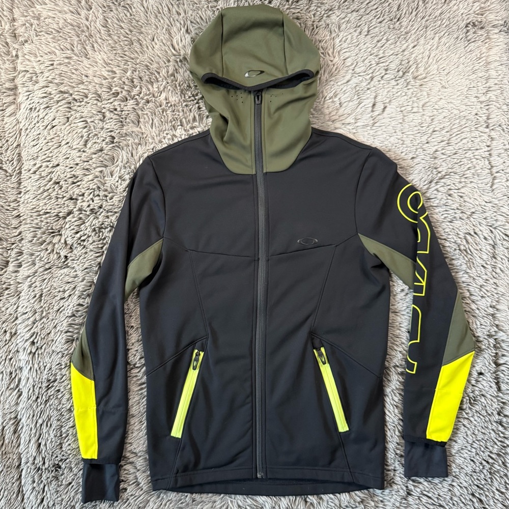 Oakley Performance Fit Hooded Softshell Jacket Bl… - image 1